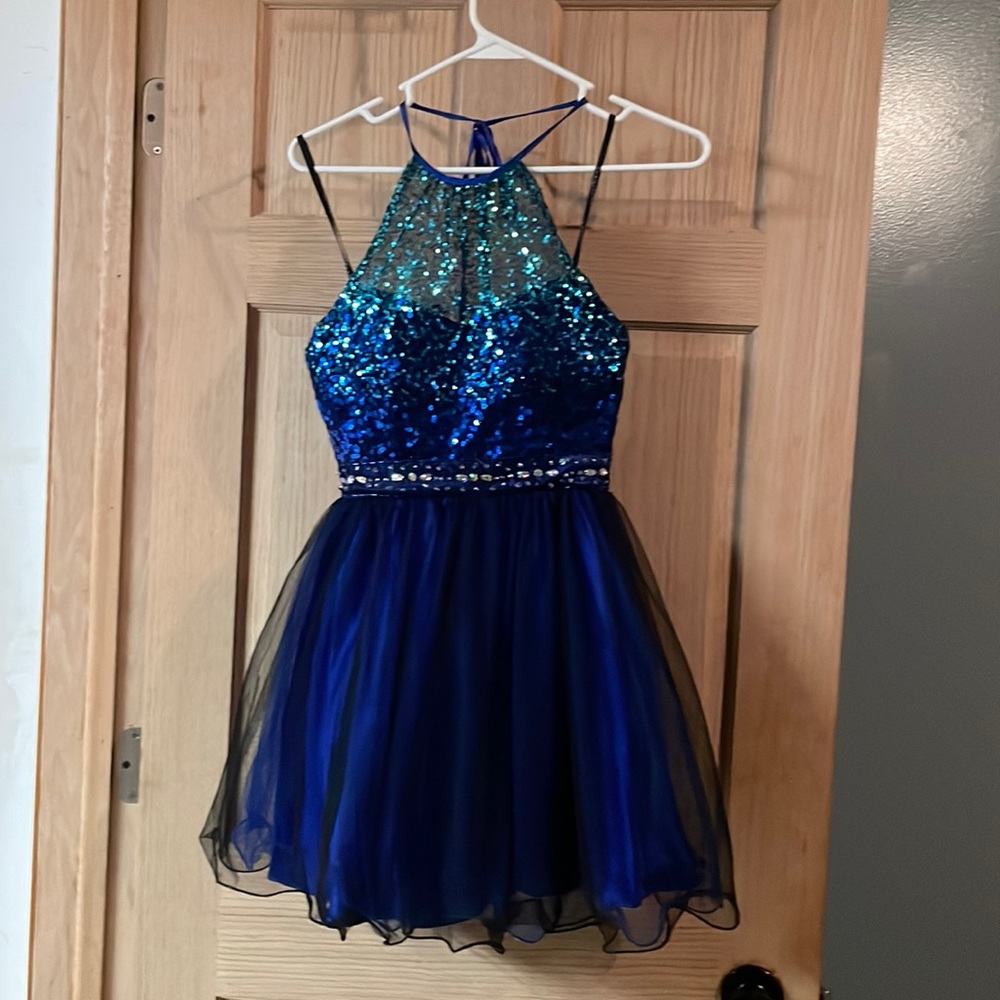 Dark blue teal and black with stitch on Belt and details size 1/2 but fits 2